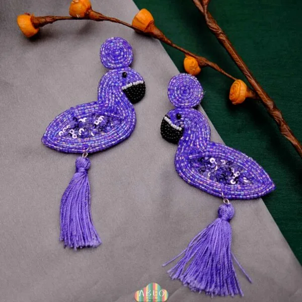 PURPLE FLAMINGO BEAD EARRING