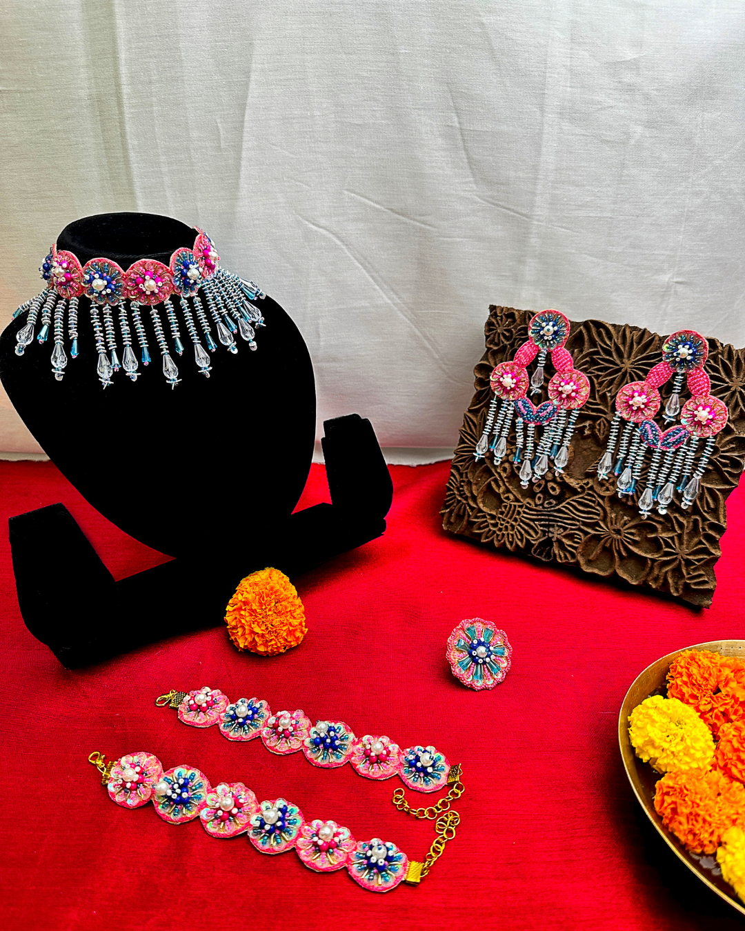 Bhumika – Neckpiece, Earrings, Bracelets and Ring