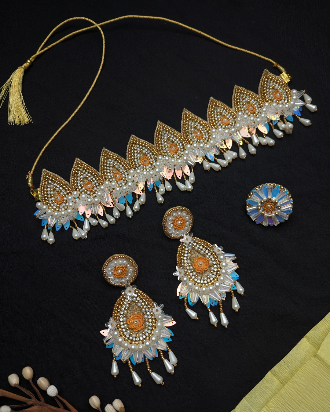 Kalika – Neckpiece, Earrings and Ring