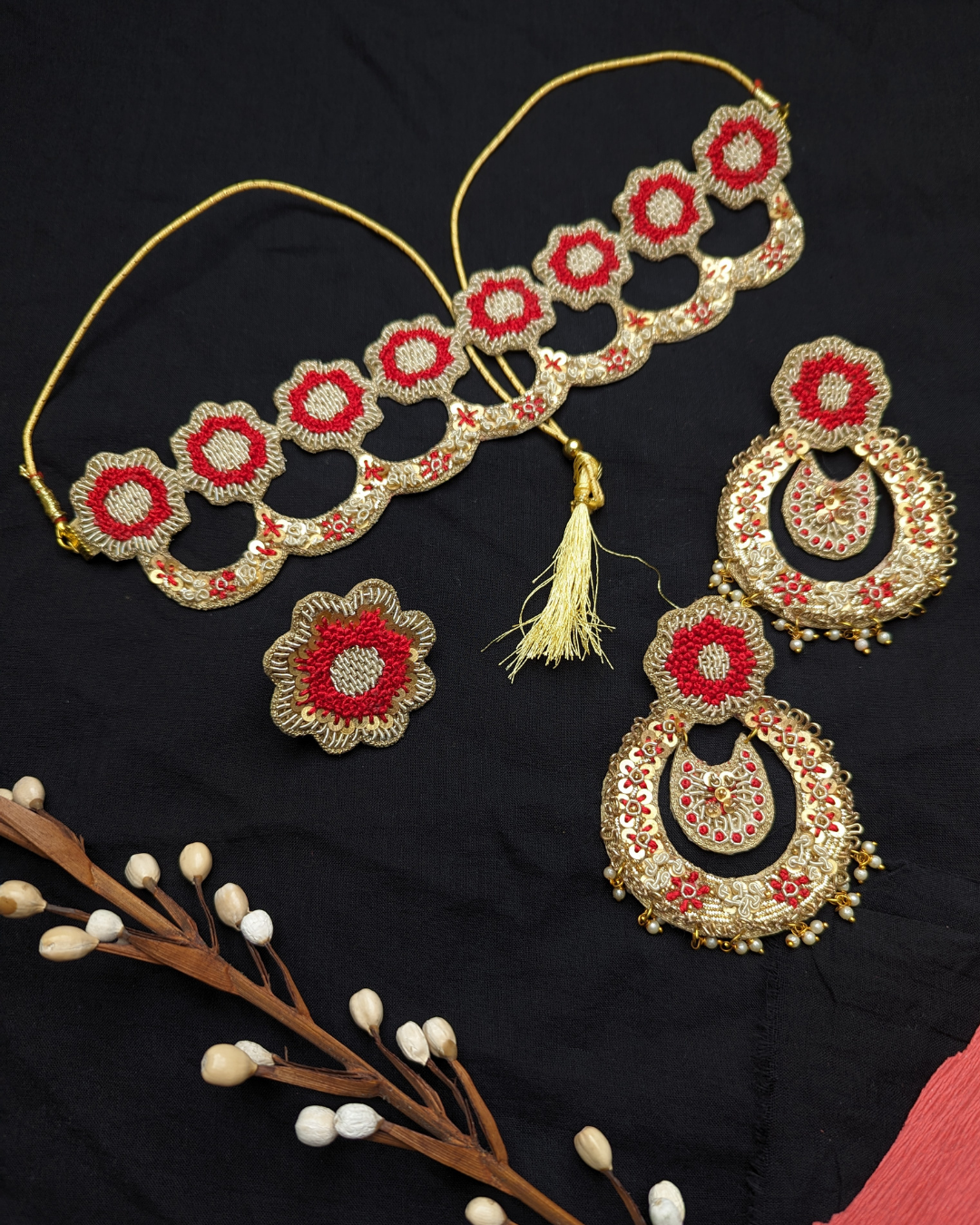 Ragini – Neckpiece, Earrings and Ring