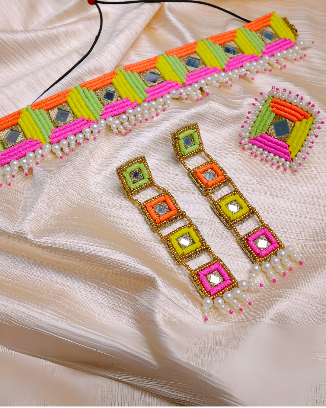 Triveni – Neckpiece, Earrings and Ring