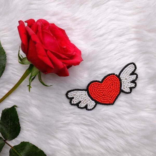 Valentine-Wings-of-heart-Brooch-ABEO